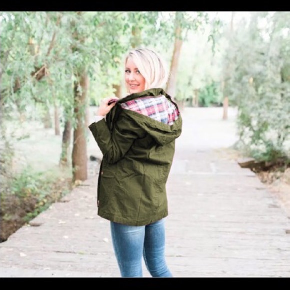 Plaid Hooded Utility Jacket - Picture 4 of 4